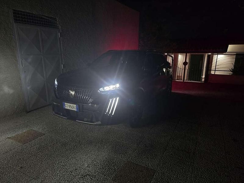 Usata Peugeot 2008 GT 131 CV (96 kW) 2024 Nero SUV