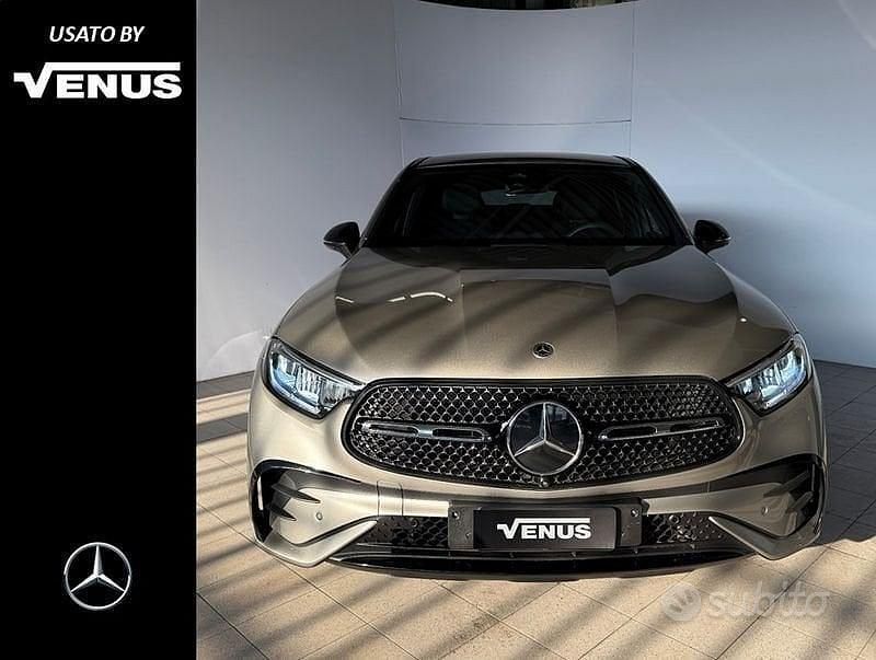 Usata Mercedes GLC300 Advanced 269 CV (197 kW) 2024 Beige Coupé