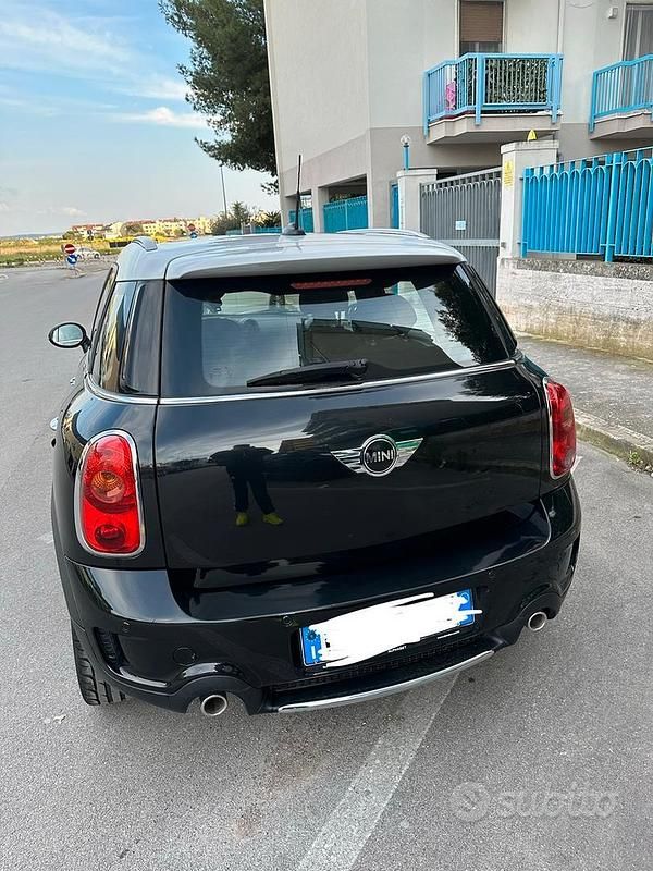 Usata Mini Cooper SD Countryman 143 CV (105 kW) 2015 Nero SUV