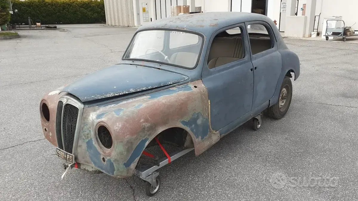 Usata Lancia Appia 38 CV (27 kW) 1950 Berlina