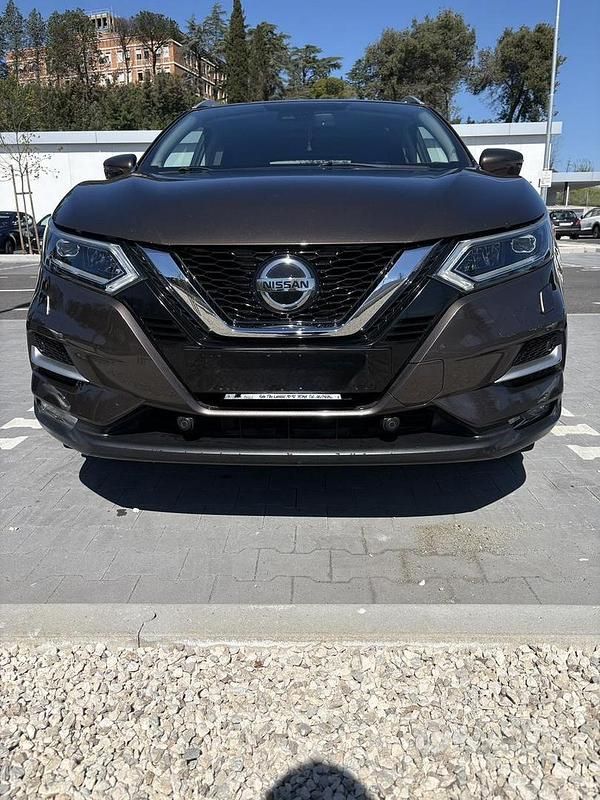 Usata Nissan Qashqai 115 CV (84 kW) 2018 Marrone SUV