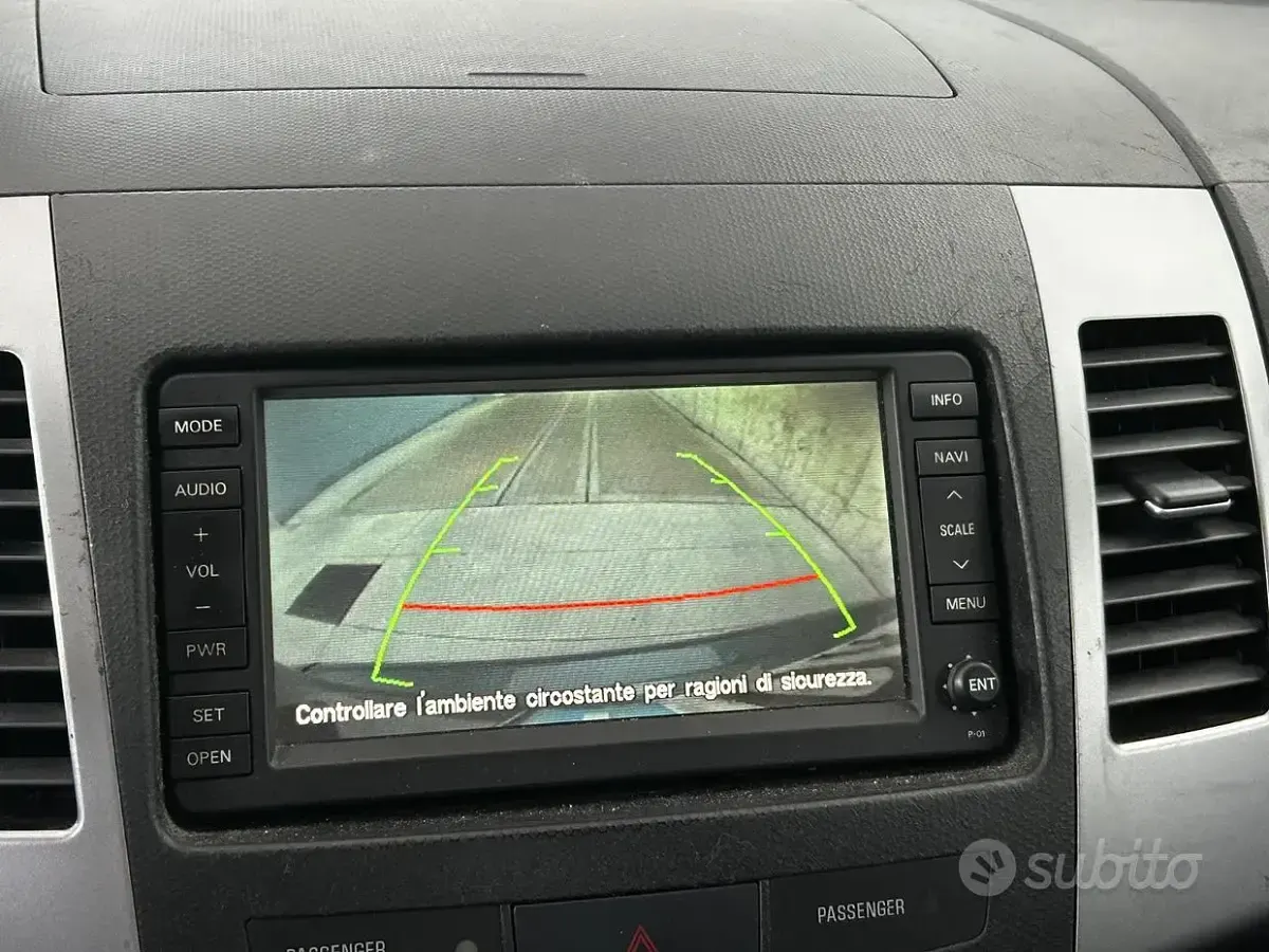 Usata Peugeot 4007 156 CV (114 kW) 2008 Grigio SUV