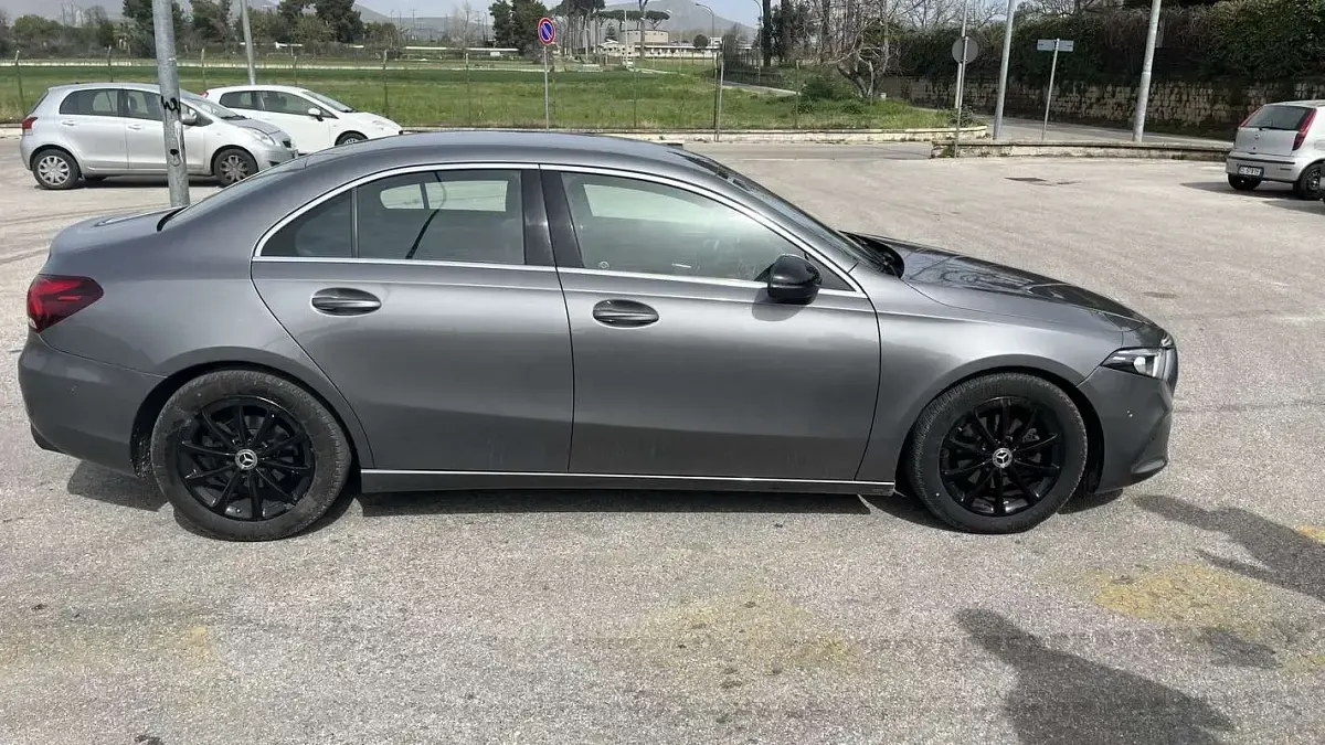 Usata Mercedes A180 116 CV (85 kW) 2020 Berlina