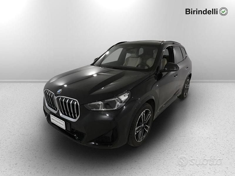 Nero Usata 2024 BMW X1 Comfort Edition SUV | 43.500 € (Buon prezzo) - Immagine 1/3