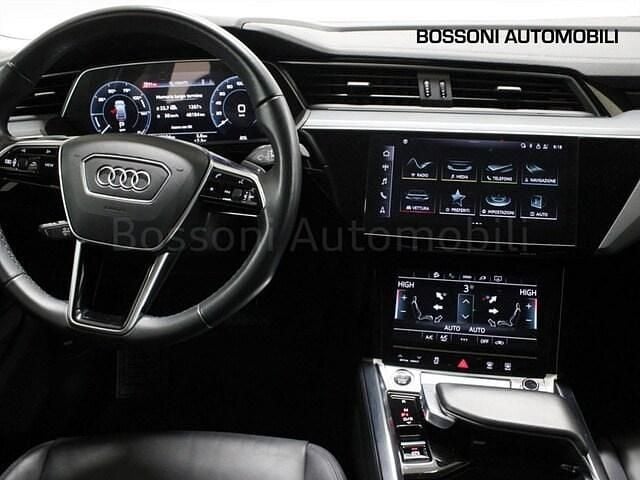 Usata Audi e-tron Ambiente 300 kW (408 CV) 2023 Nero mythos metallizzato SUV