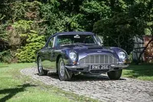 Usata Aston Martin DB6 286 CV (210 kW) 1967 Grigio Cabrio
