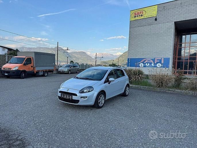 Usata Fiat Punto Evo S 75 CV (55 kW) 2012 Blu Utilitaria