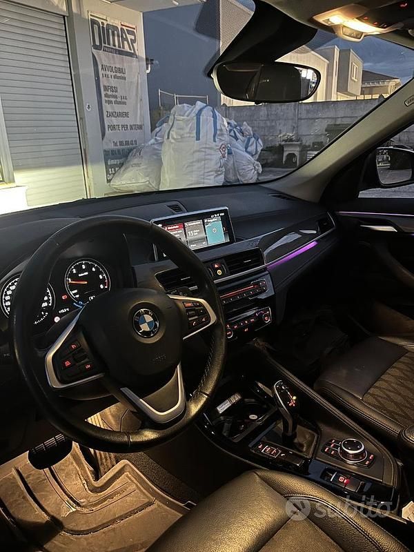 Usata BMW X1 150 CV (110 kW) 2019 Nero SUV