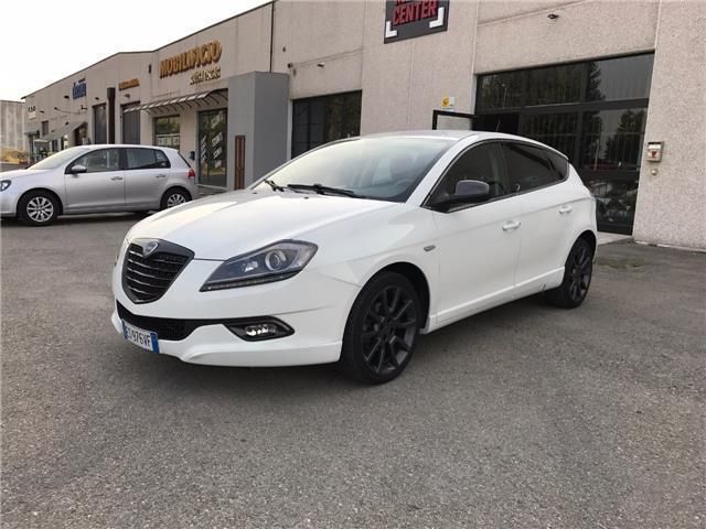 Venduto Lancia Delta 1.6 MJT S Momo D. - auto usate in vendita