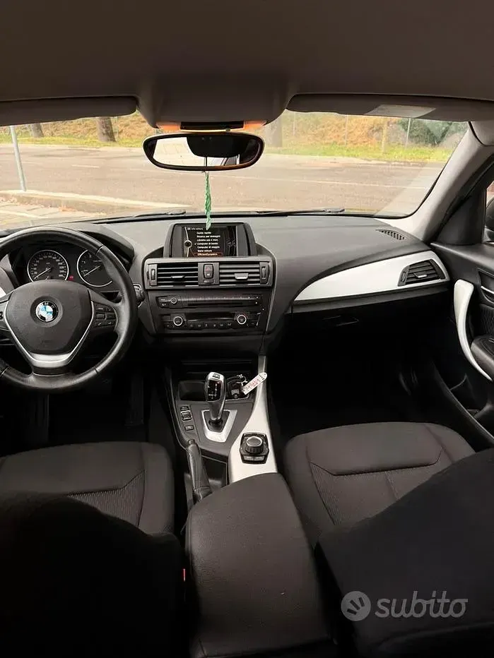Usata BMW 120 Sport Line 184 CV (135 kW) 2012 Nero Utilitaria