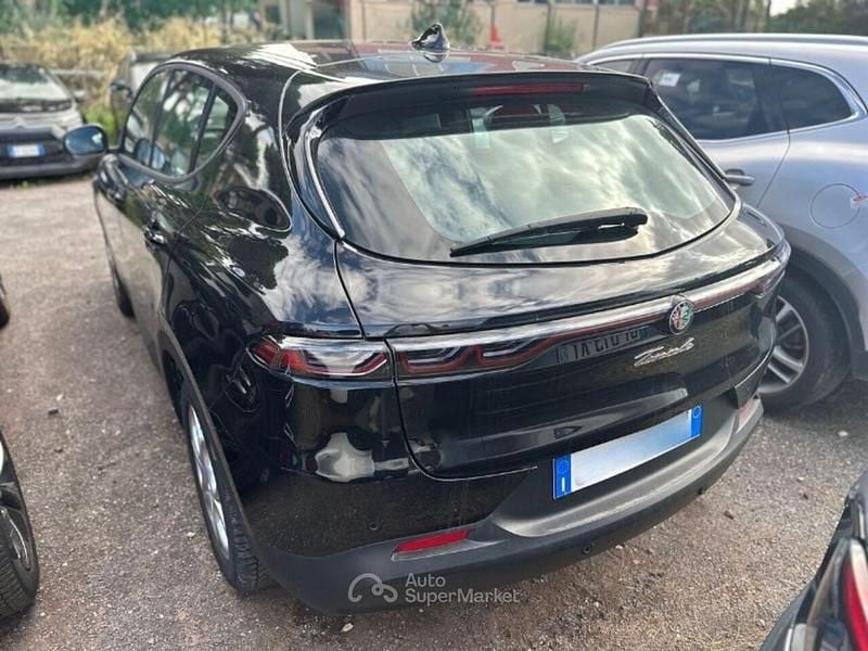 Używany Alfa Romeo Tonale Sprint 131 KM (96 kW) 2023 Czarny SUV