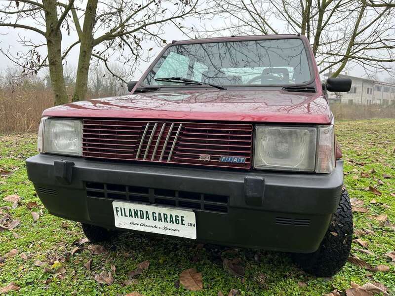 Usato 1988 Fiat Panda 4x4 1.0 Benzin 50 CV (14.900 €)
