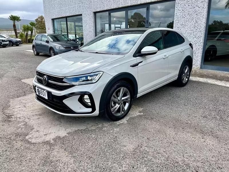 Usata VW Taigo R-line 110 CV (80 kW) 2023 Beige SUV