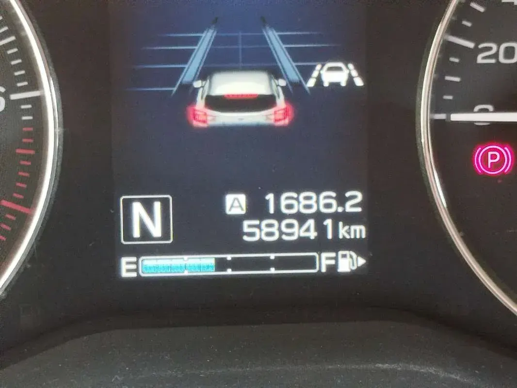 Usata Subaru XV Style 156 CV (114 kW) 2018 Bianco SUV
