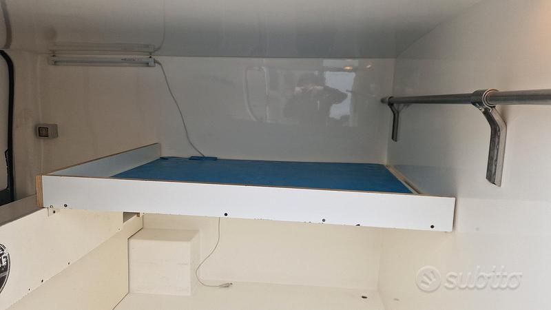 Usata Opel Vivaro 120 CV (88 kW) 2013 Bianco Monovolume