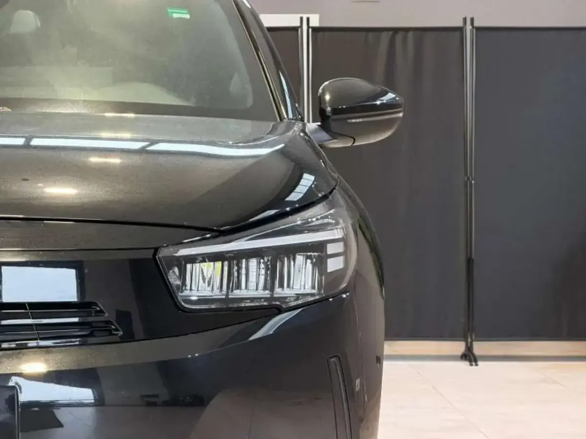 Usata Opel Corsa 101 CV (74 kW) 2025 Grigio Utilitaria