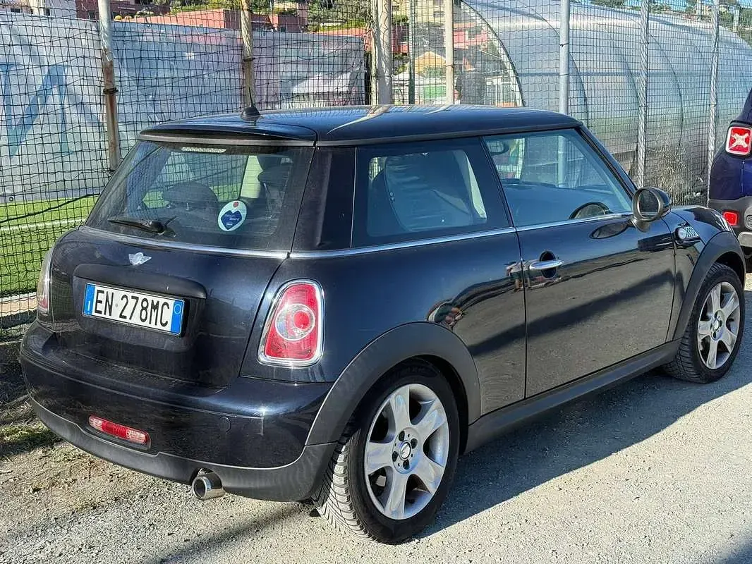 Usata Mini One D 90 CV (66 kW) 2012 Blu/azzurro Utilitaria