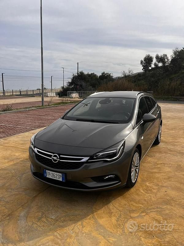 Occasion Opel Astra 2015 Gris Break