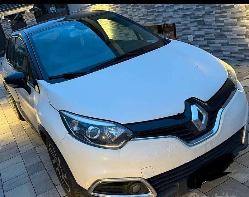 Usata Renault Captur 90 CV (66 kW) 2014 SUV