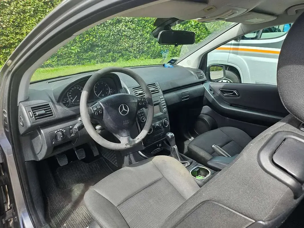 Usata Mercedes A150 95 CV (69 kW) 2009 Bronzo Coupé