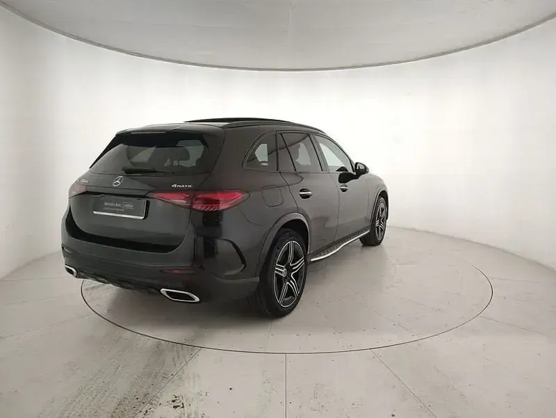 Usata Mercedes GLC300de AMG line 333 CV (244 kW) 2023 Nero SUV