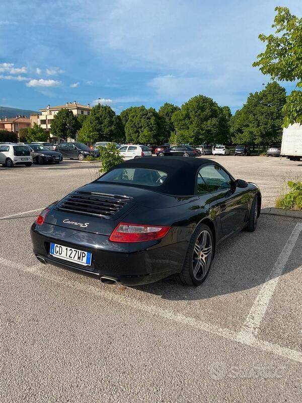 Usata Porsche 997 325 CV (239 kW) 2007 Nero Cabrio