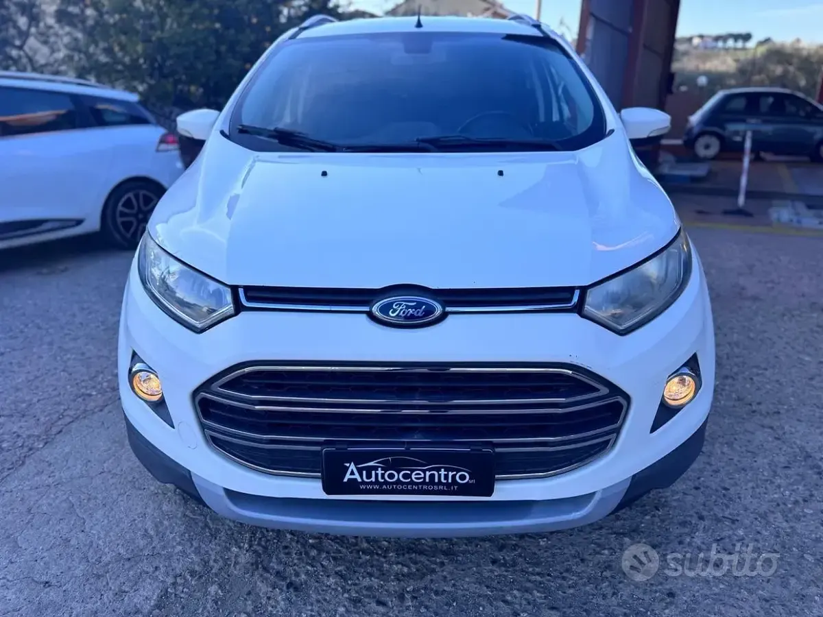Usata Ford Ecosport Titanium 95 CV (69 kW) 2016 Bianco SUV