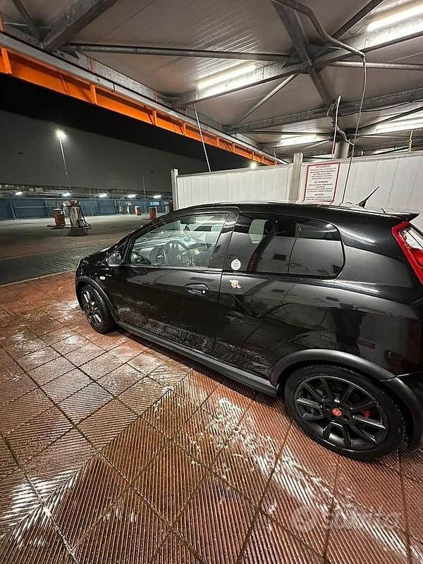 Usata Abarth Grande Punto 155 CV (114 kW) 2008 Utilitaria