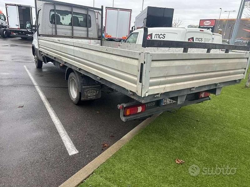 Usata Iveco Daily 136 CV (100 kW) 2023 Other