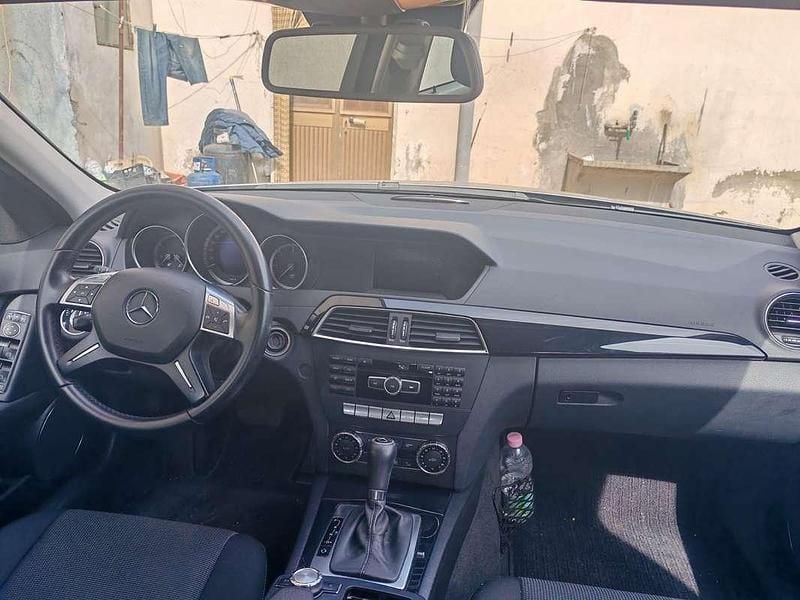 Begagnad Mercedes C220 Avantgarde 170 HK (125 kW) 2012 Sedan