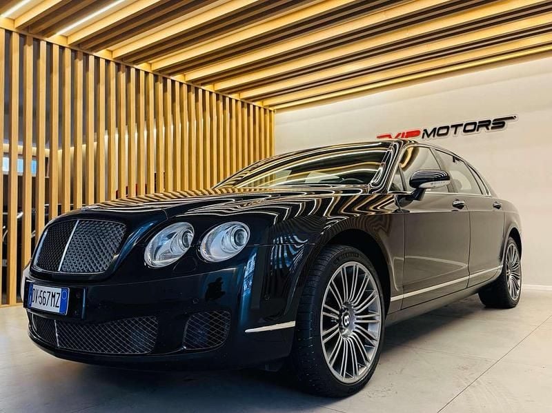 Usata Bentley Continental Flying Spur 610 CV (448 kW) 2009 Blu Berlina