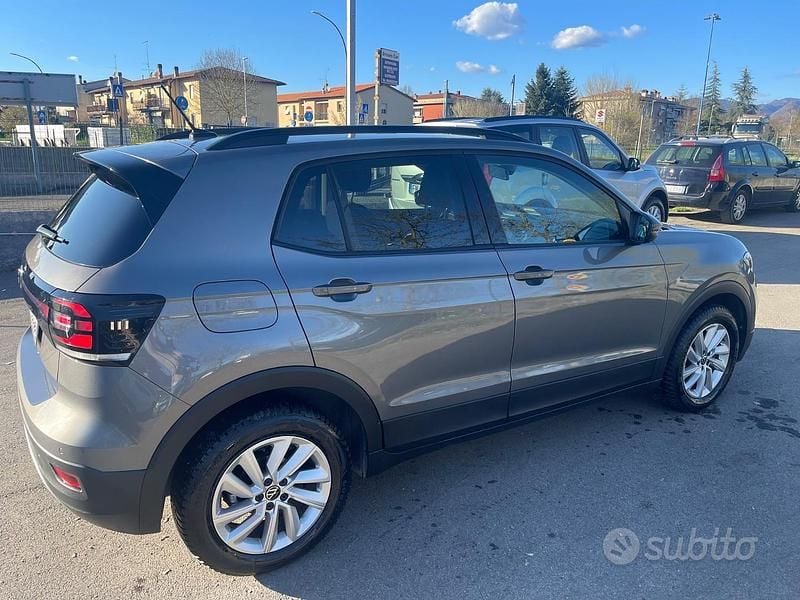 Usata VW T-Cross 115 CV (84 kW) 2020 Grigio SUV