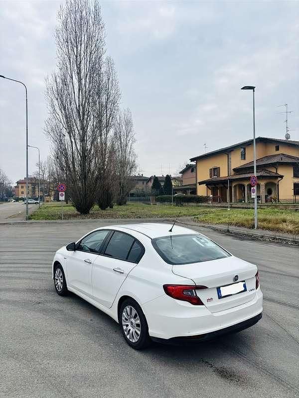 Usata Fiat Tipo Lounge 95 CV (69 kW) 2017 Berlina