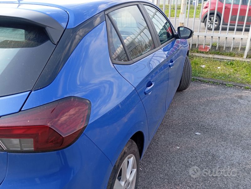 Usata Opel Corsa 75 CV (55 kW) 2023 Berlina