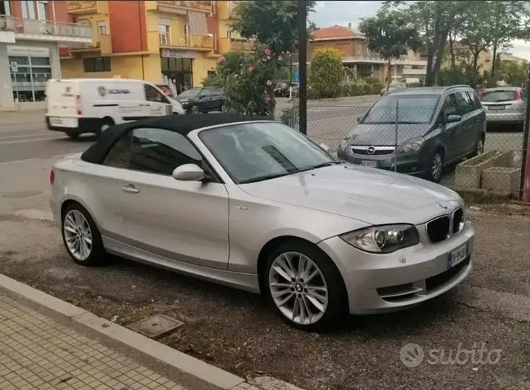 Usata BMW 120 177 CV (130 kW) 2009 Grigio Utilitaria
