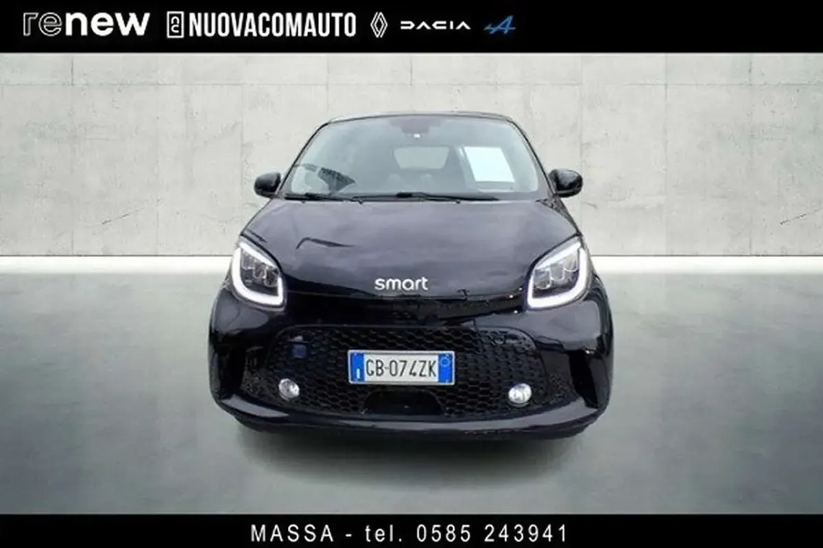 Usata Smart ForFour Electric Drive Passion 60 kW (82 CV) 2020 Nero Berlina