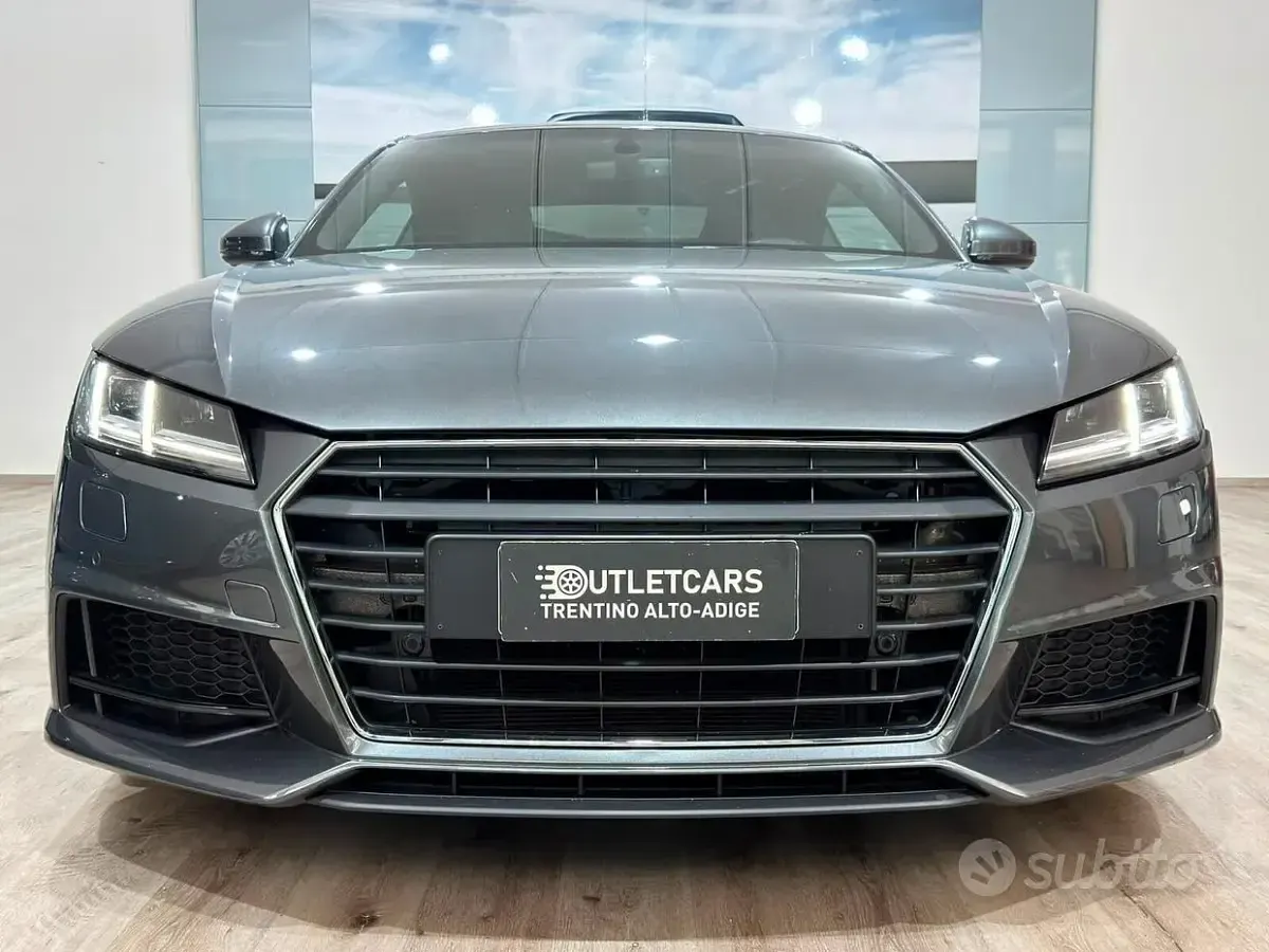Usata Audi TT S-Line 184 CV (135 kW) 2015 Grigio met. Coupé