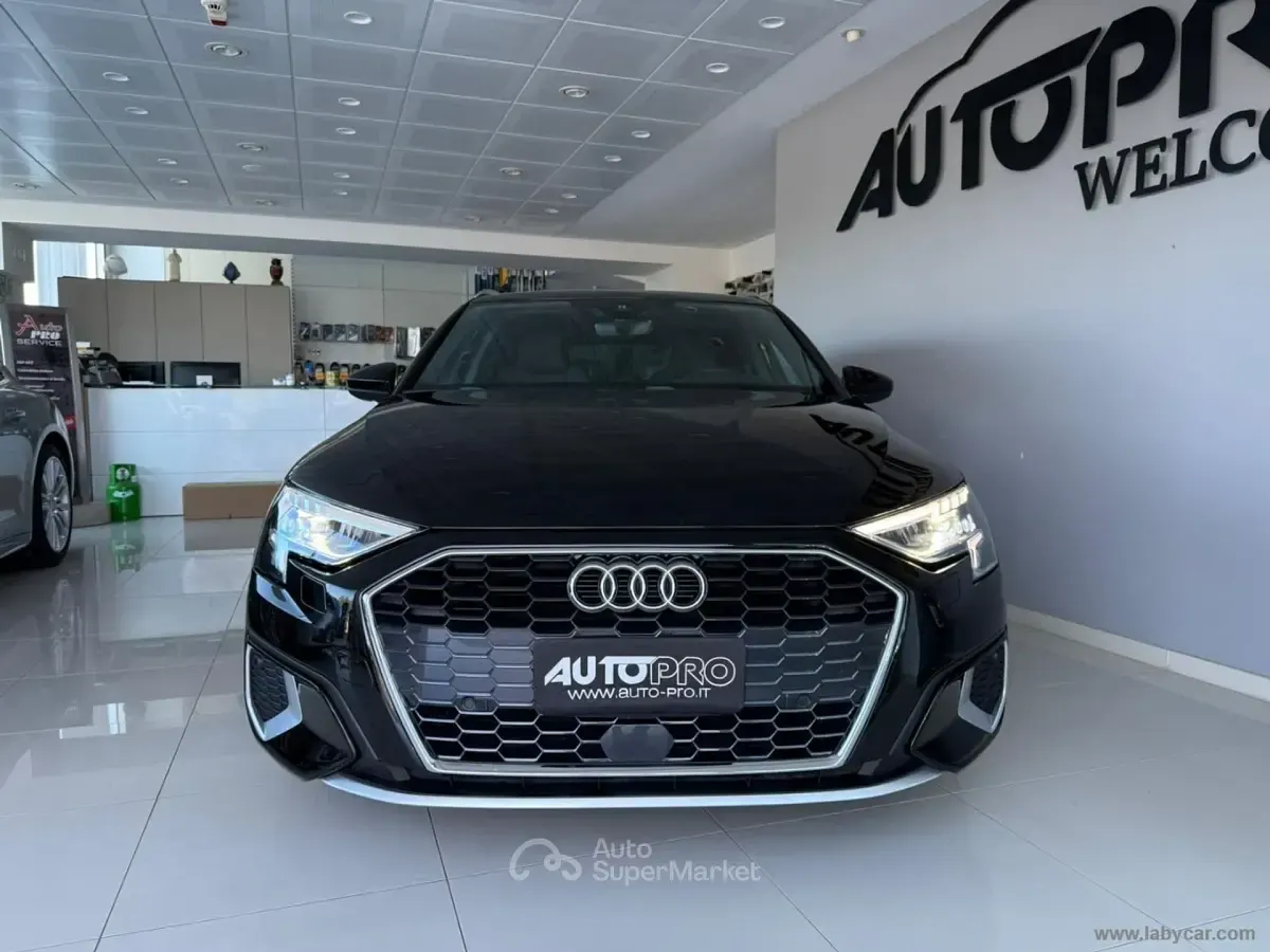 Usata Audi A3 Advanced 150 CV (110 kW) 2020 Nero Berlina