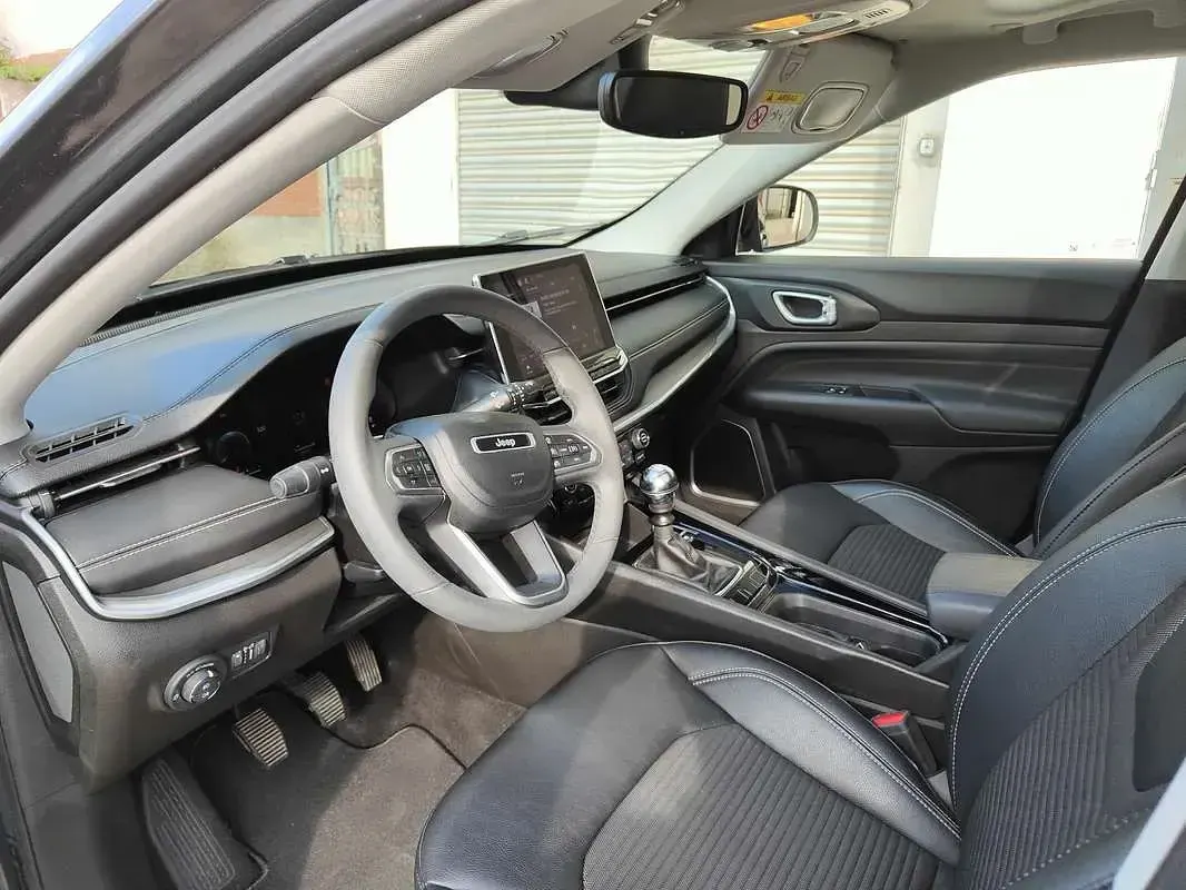 Usata Jeep Compass Limited 131 CV (96 kW) 2023 Grigio SUV