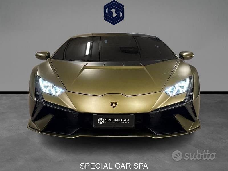 Usata Lamborghini Huracán 640 CV (470 kW) 2024 Verde Coupé