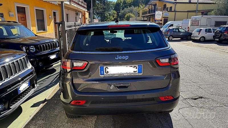 Usata Jeep Compass 130 CV (95 kW) 2022 Grigio SUV