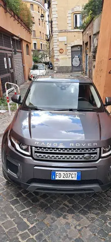 Usata Land Rover Range Rover evoque 150 CV (110 kW) 2016 Grigio SUV