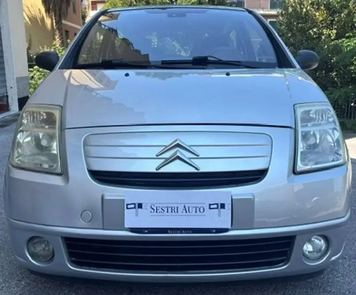Usata Citroën C2 Elegance 60 CV (44 kW) 2005 Argento Utilitaria