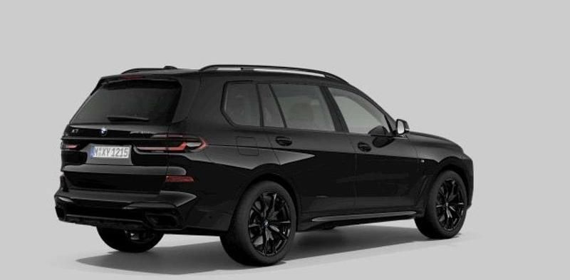 Usata BMW X7 M Sport 340 CV (250 kW) 2025 Nero SUV