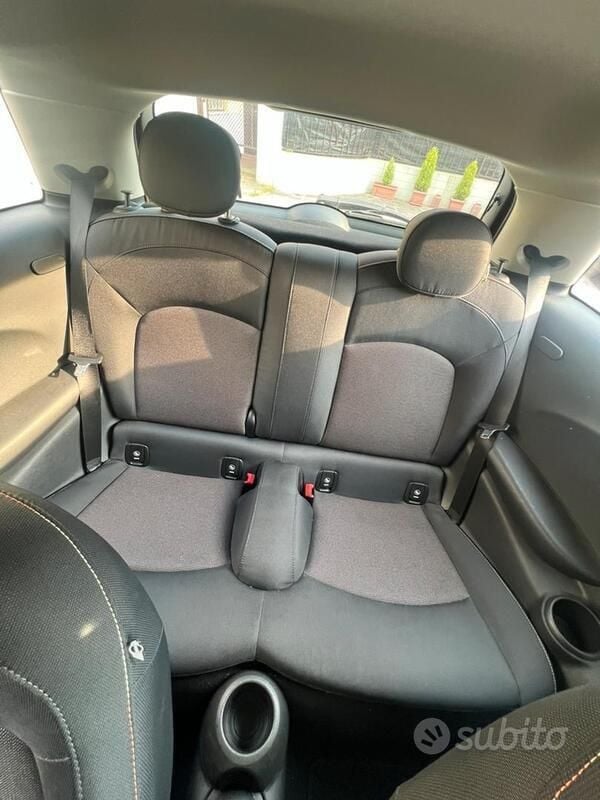 Usata Mini ONE 2015 Rosso Utilitaria