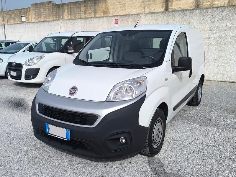 Usata Fiat Fiorino 80 CV (58 kW) 2018 Bianco Monovolume