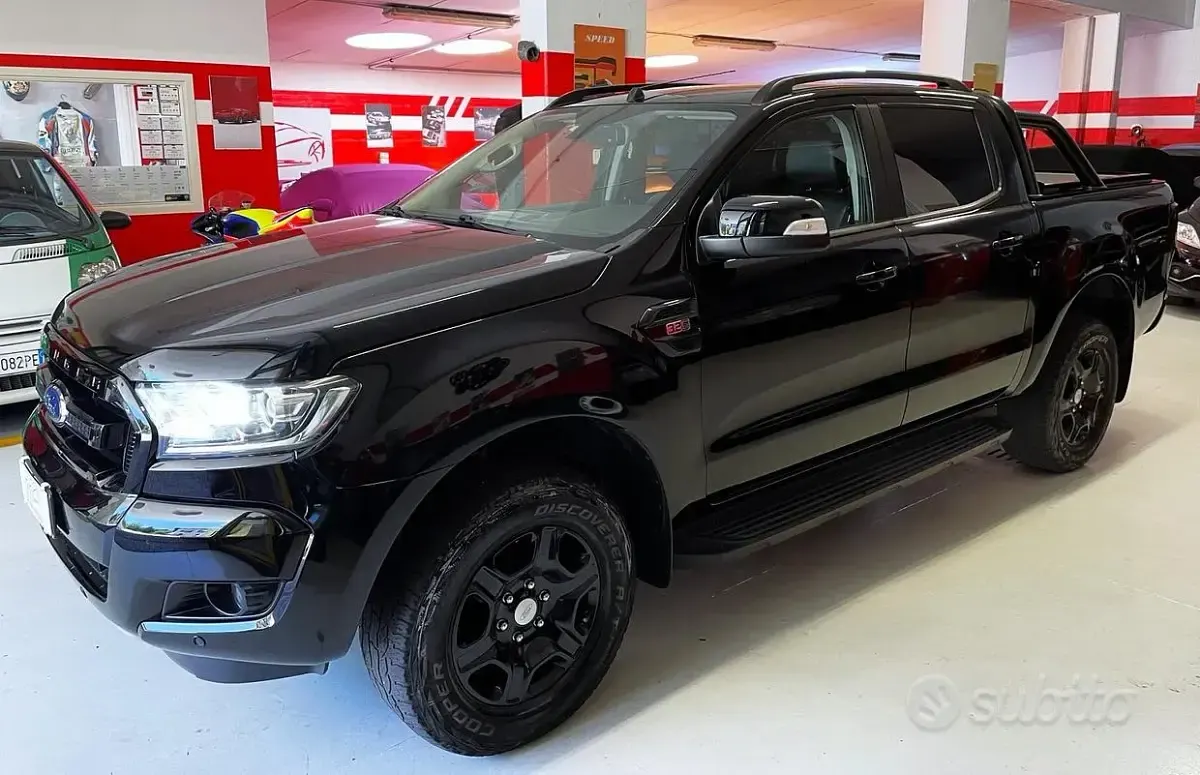 Usata Ford Ranger 200 CV (147 kW) 2018 Nero Pick-up