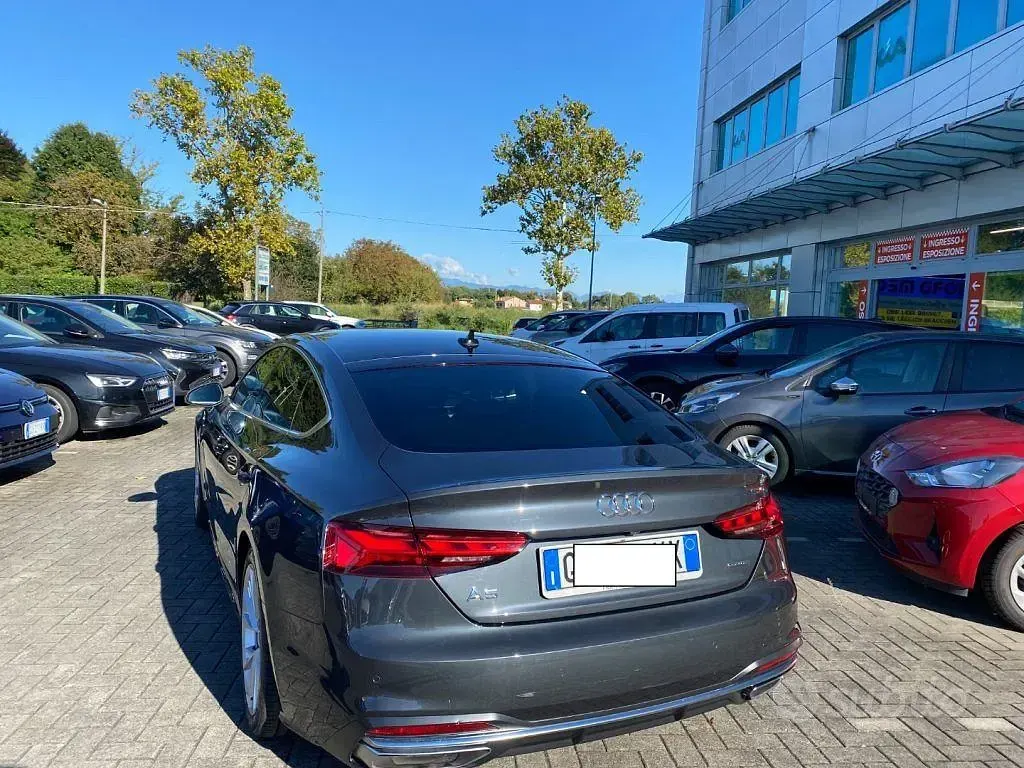 Usata Audi A5 Advanced 204 CV (150 kW) 2022 Grigio manhattan Coupé