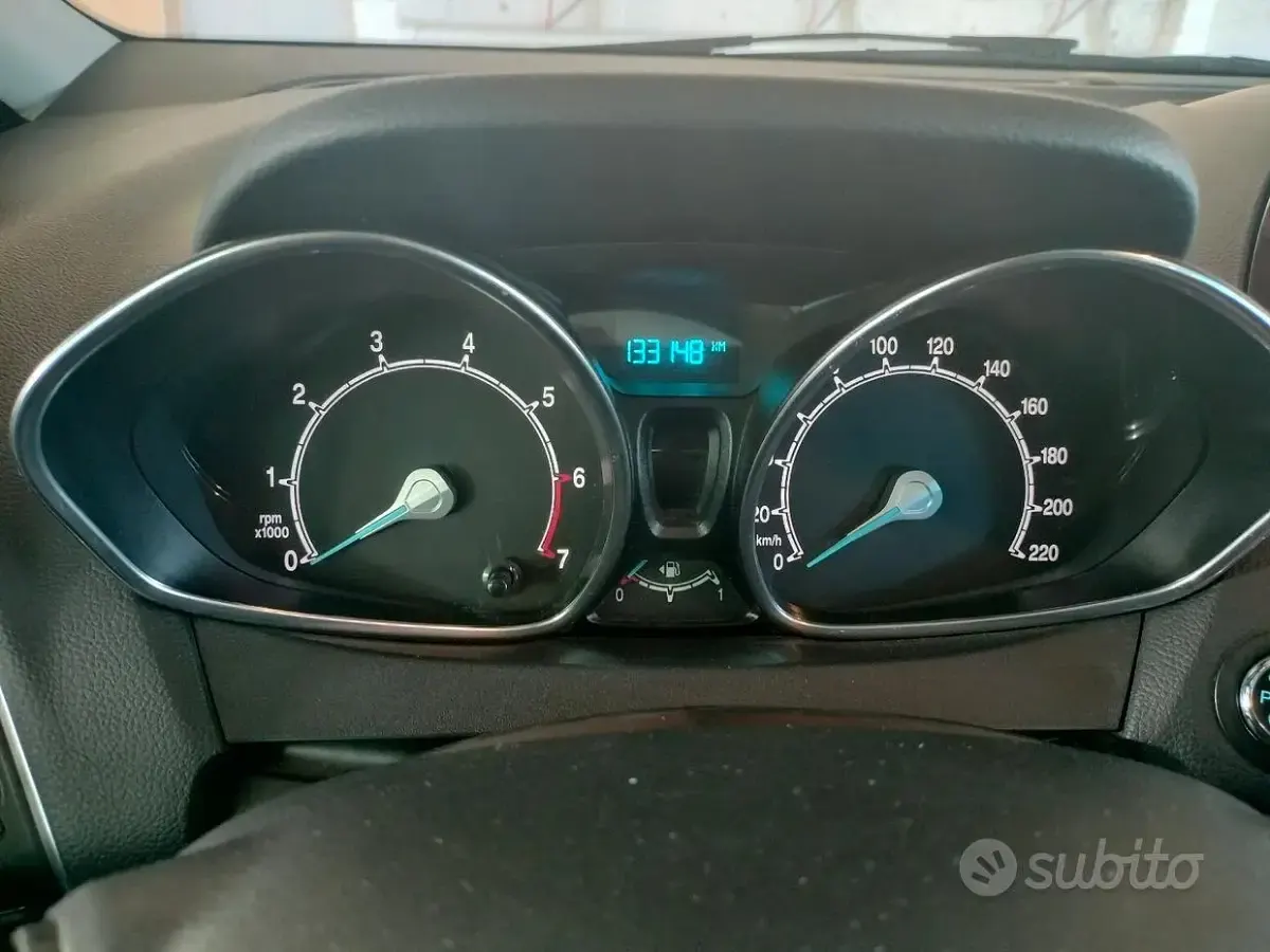Usata Ford B-MAX 100 CV (73 kW) 2013 Bianco Monovolume