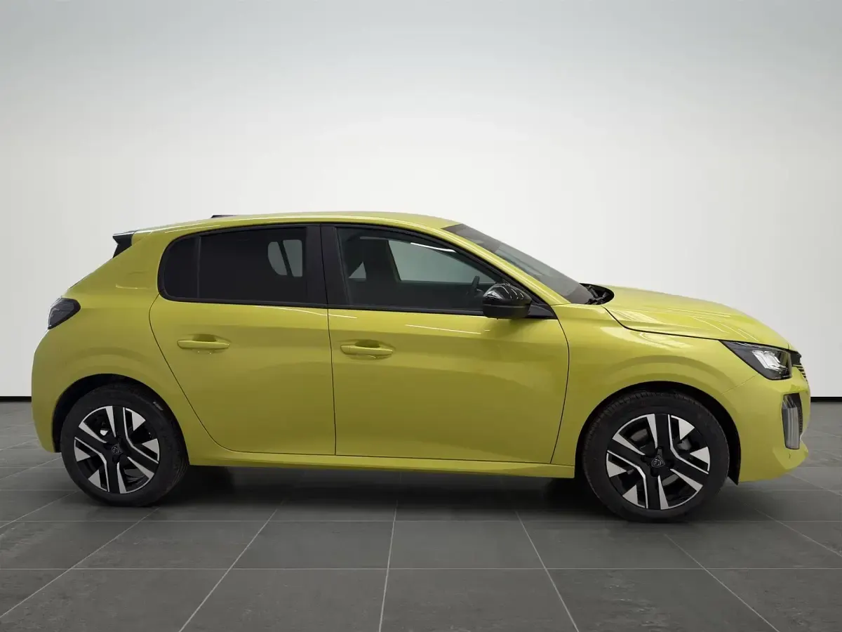 Nuova Peugeot 208 101 CV (74 kW) 2026 Giallo agueda Utilitaria